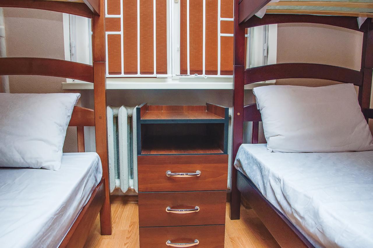 Globus Hostel Kiev Esterno foto