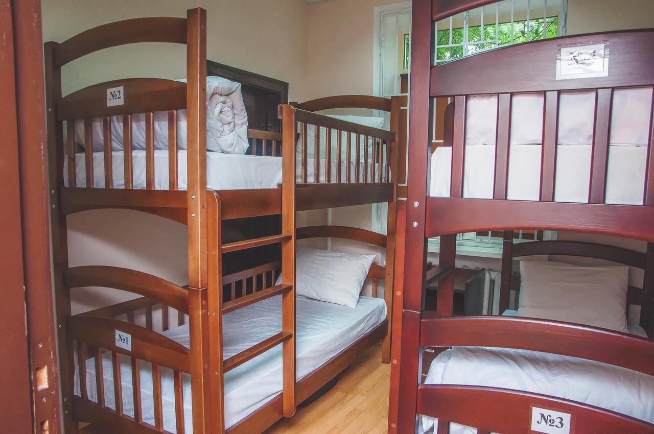 Globus Hostel Kiev Esterno foto